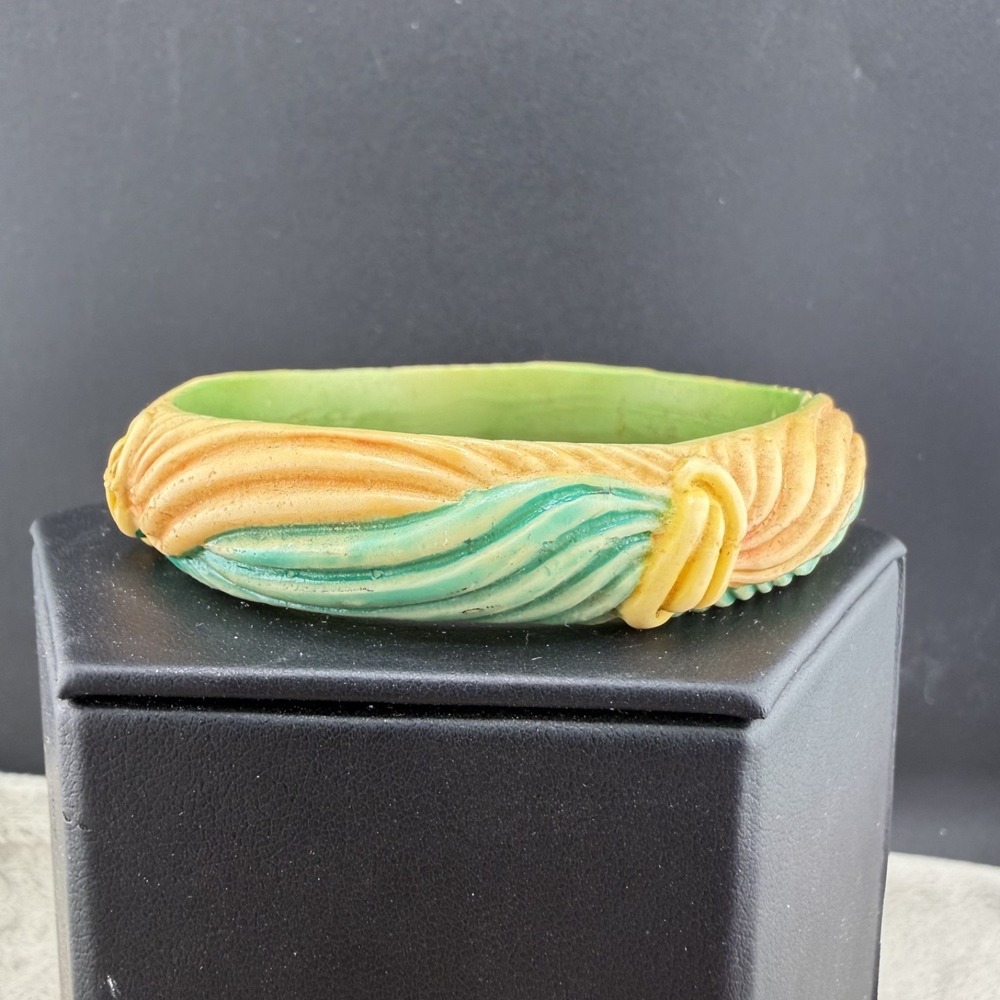 Vintage Bangle Bracelet Molded Celluloid Green Blue Orange 8.5"‎